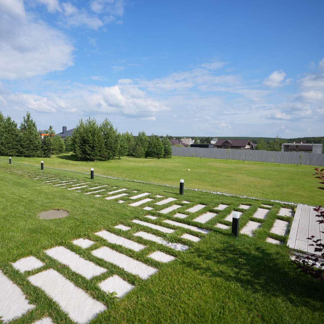 Шаговая плита STONE Светлая Галька 990х330х55мм в Чайковском фото